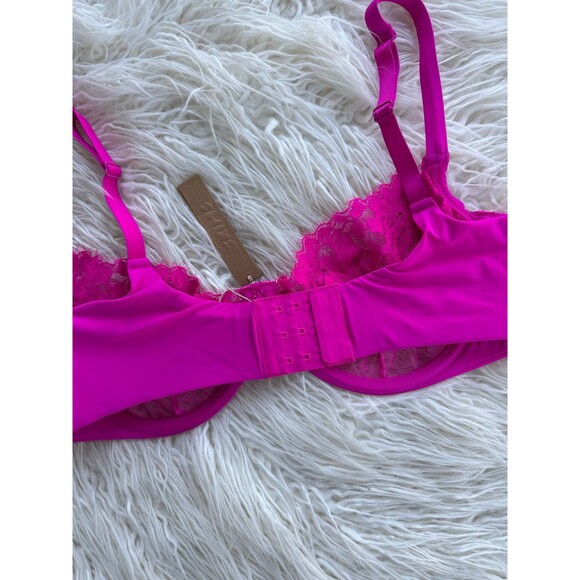 Skims Femme Lace Unlined Scoop Bra Fuchsia Size 40DD - Picture 5 of 8